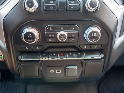Used 2021 GMC Sierra 1500 Elevation AWD/4WD image 24