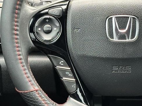 Used 2017 Honda Accord Sport Special Edition image 16