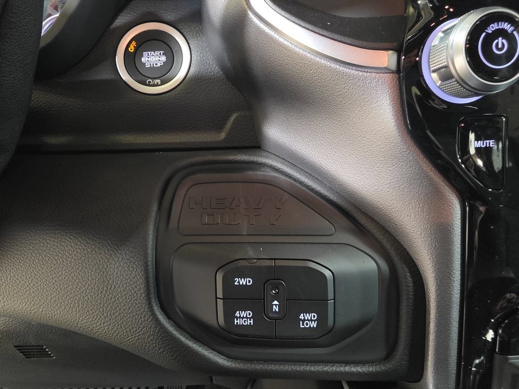 New 2027 RAM 3500 Big Horn AWD/4WD image 26