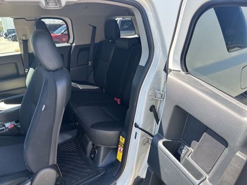 Used 2012 Toyota FJ Cruiser 4WD w/ Convenience Pkg image 12