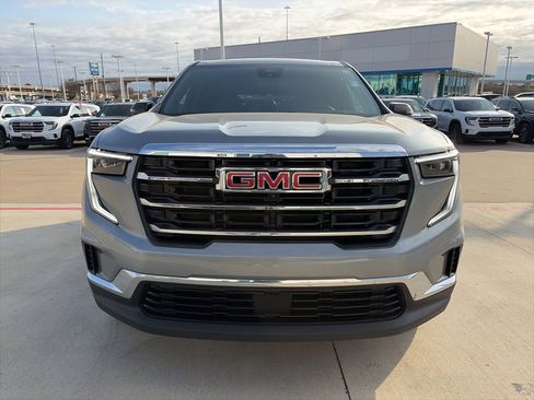 Used 2025 GMC Acadia Elevation image 5