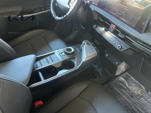 Certified 2024 Kia EV6 Light RWD image 17