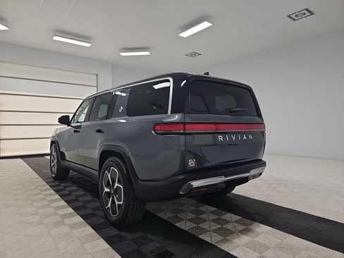 Used 2023 Rivian R1S Adventure Quad AWD/4WD image 3