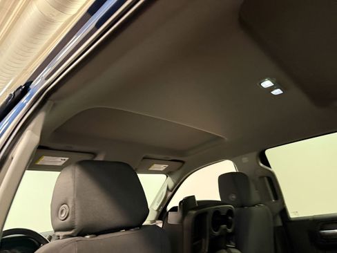 Used 2021 Chevrolet Silverado 1500 LT w/ Z71 Off-Road Package image 52