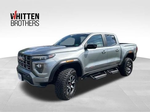 Used 2025 GMC Canyon AT4 w/ AT4X Package AWD/4WD image 1
