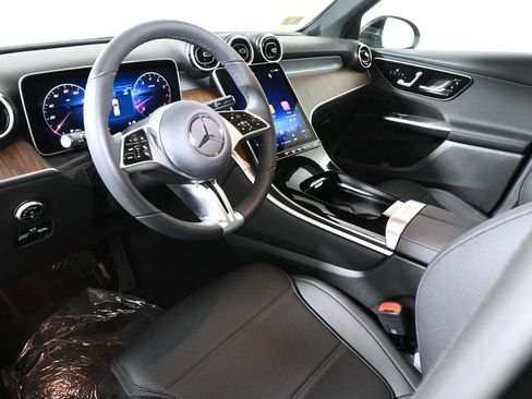 Certified 2026 Mercedes-Benz GLC 300 4MATIC image 15