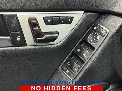 Used 2014 Mercedes-Benz C 300 Sport image 38