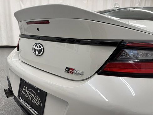 Used 2024 Toyota GR86 Premium w/ Performance Package RWD image 10