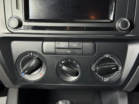 Used 2016 Volkswagen Jetta S FWD image 33