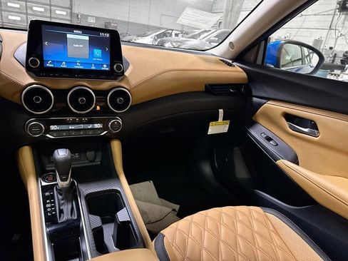 New 2025 Nissan Sentra SV w/ SV Premium Package image 28