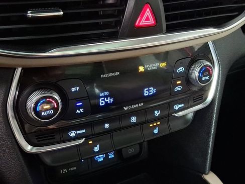 Used 2020 Hyundai Santa Fe SEL AWD/4WD image 18