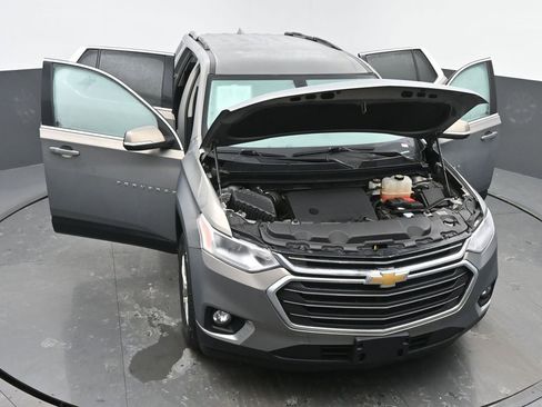 Used 2019 Chevrolet Traverse LT image 48