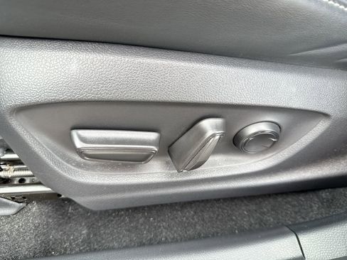 Used 2024 Toyota Crown XLE image 14