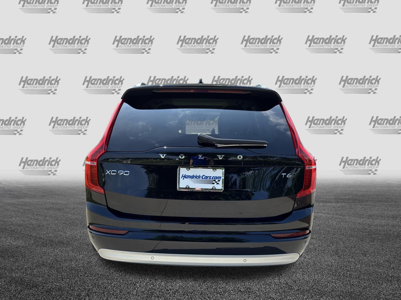 Used 2022 Volvo XC90 T6 Momentum w/ Advanced Package AWD/4WD image 9