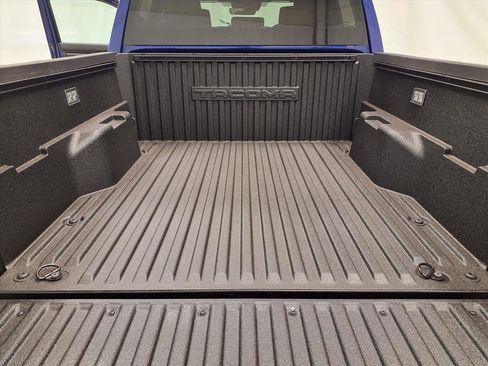 New 2025 Toyota Tacoma TRD Sport image 28