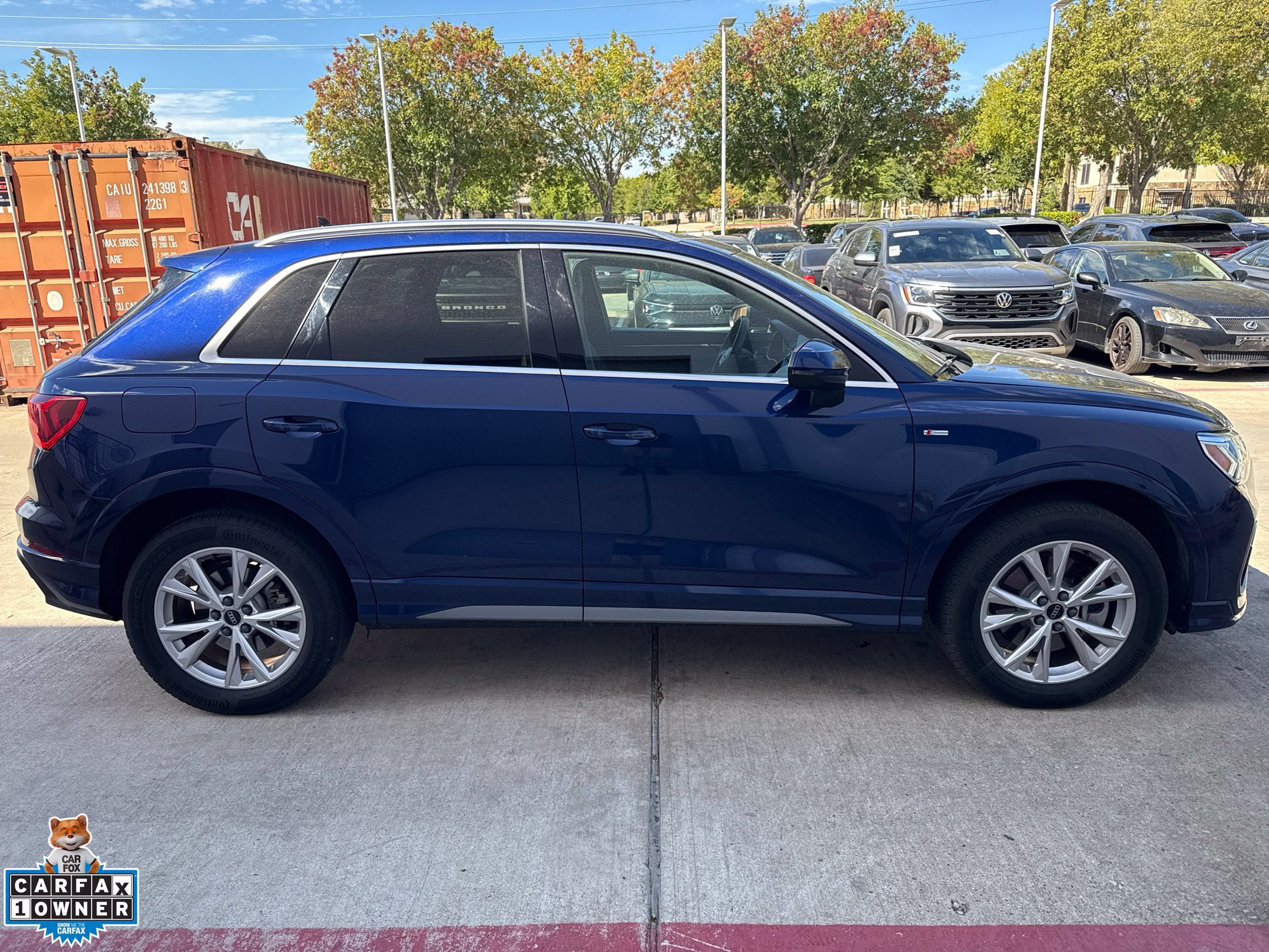 Used 2025 Audi Q3 2.0T Premium AWD/4WD image 2