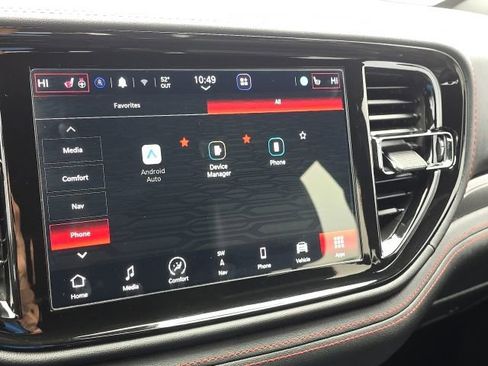 Used 2023 Dodge Durango GT image 40