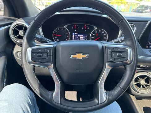 Used 2022 Chevrolet Blazer LT AWD/4WD image 15