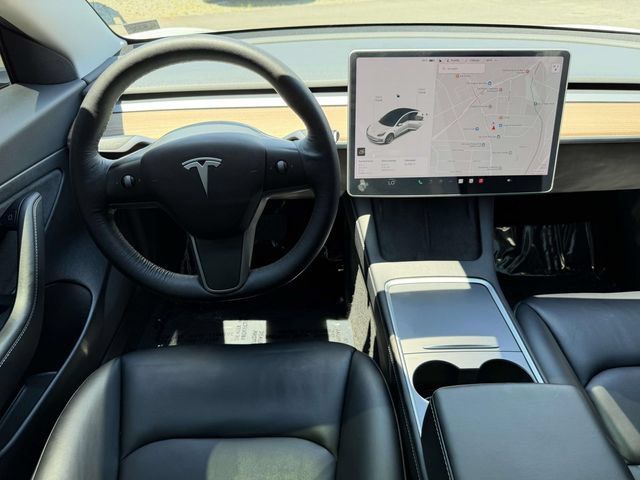 Used 2021 Tesla Model 3 Standard Range Plus RWD image 18