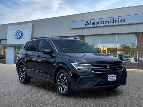 Certified 2023 Volkswagen Tiguan S AWD/4WD image 1