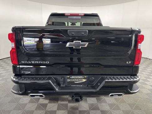 Used 2025 Chevrolet Silverado 1500 LT Trail Boss w/ Convenience Package II AWD/4WD image 4