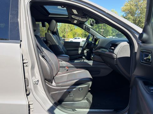 Used 2025 Dodge Durango R/T AWD/4WD image 14