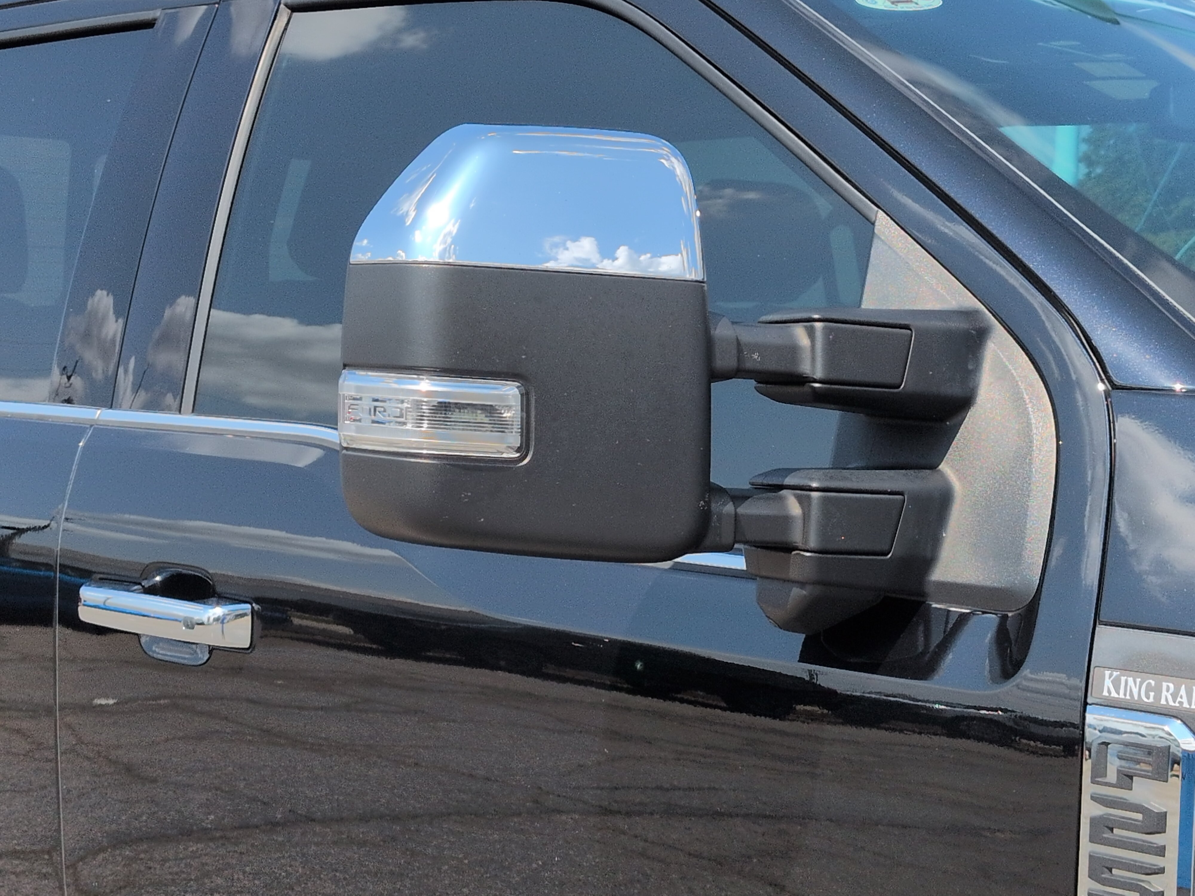 Used 2023 Ford F250 King Ranch w/ Chrome Package AWD/4WD image 10
