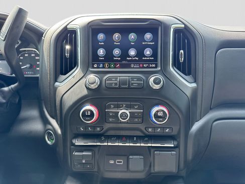 Used 2022 GMC Sierra 1500 AT4 w/ AT4 Preferred Package AWD/4WD image 34