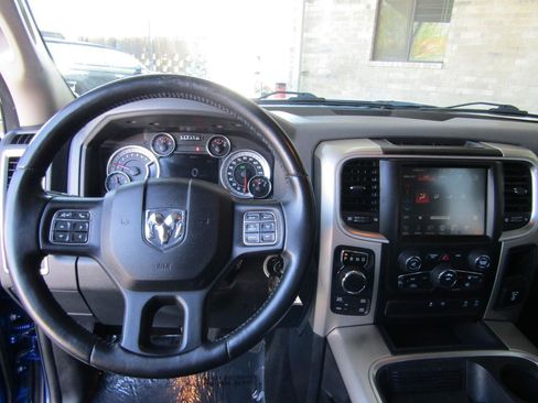 Used 2016 RAM 1500 Big Horn image 16