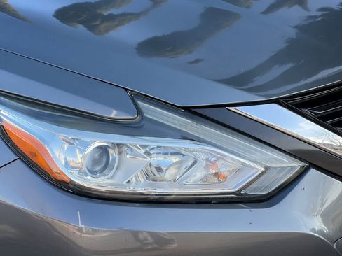 Used 2017 Nissan Altima 2.5 SV image 32