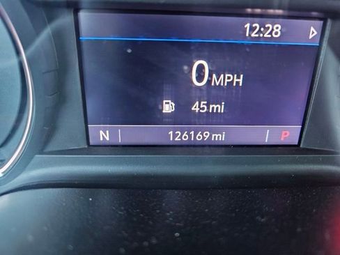 Used 2020 Chevrolet Silverado 1500 LT w/ All-Star Edition image 16