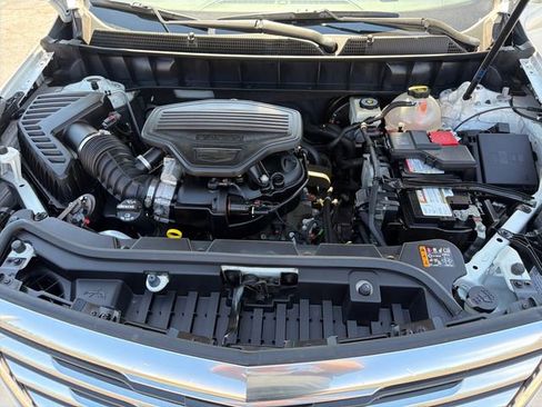 Used 2017 Cadillac XT5 Premium Luxury FWD image 24