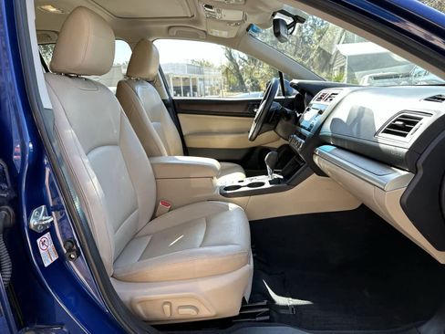 Used 2016 Subaru Outback 2.5i Limited image 11