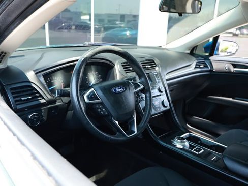 Used 2018 Ford Fusion S w/ Equipment Group 101A FWD image 23