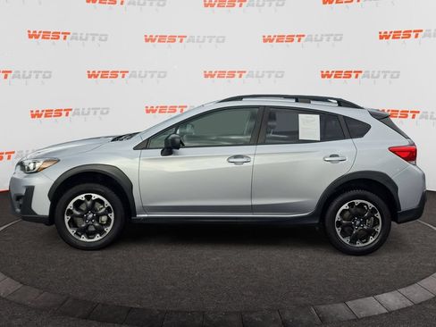 Used 2022 Subaru Crosstrek 2.0i AWD/4WD image 2