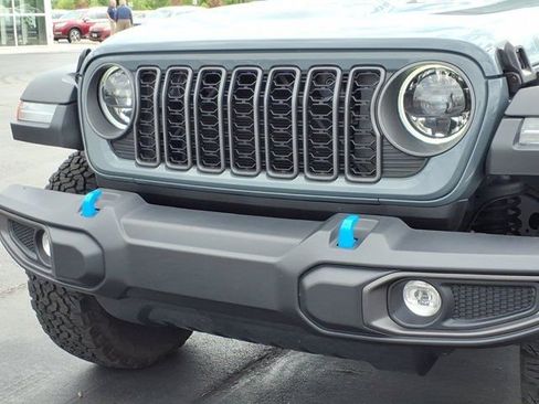 Used 2025 Jeep Wrangler Unlimited Rubicon 4xe AWD/4WD image 33