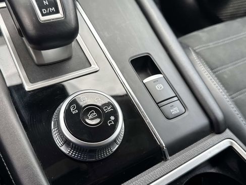 Used 2024 Mitsubishi Outlander FWD image 26
