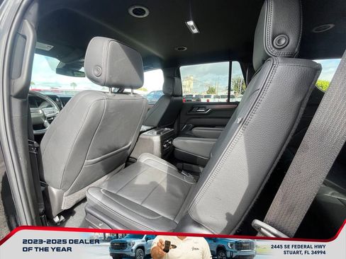 Used 2025 GMC Yukon Denali image 13