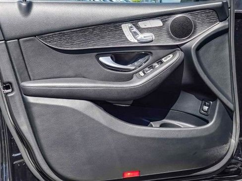 Certified 2021 Mercedes-Benz GLC 300 4MATIC image 18