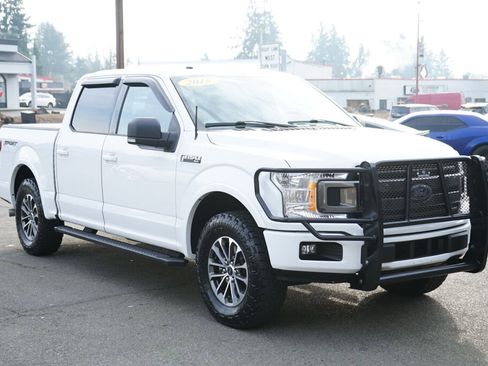 Used 2018 Ford F150 XLT w/ Equipment Group 302A Luxury image 3