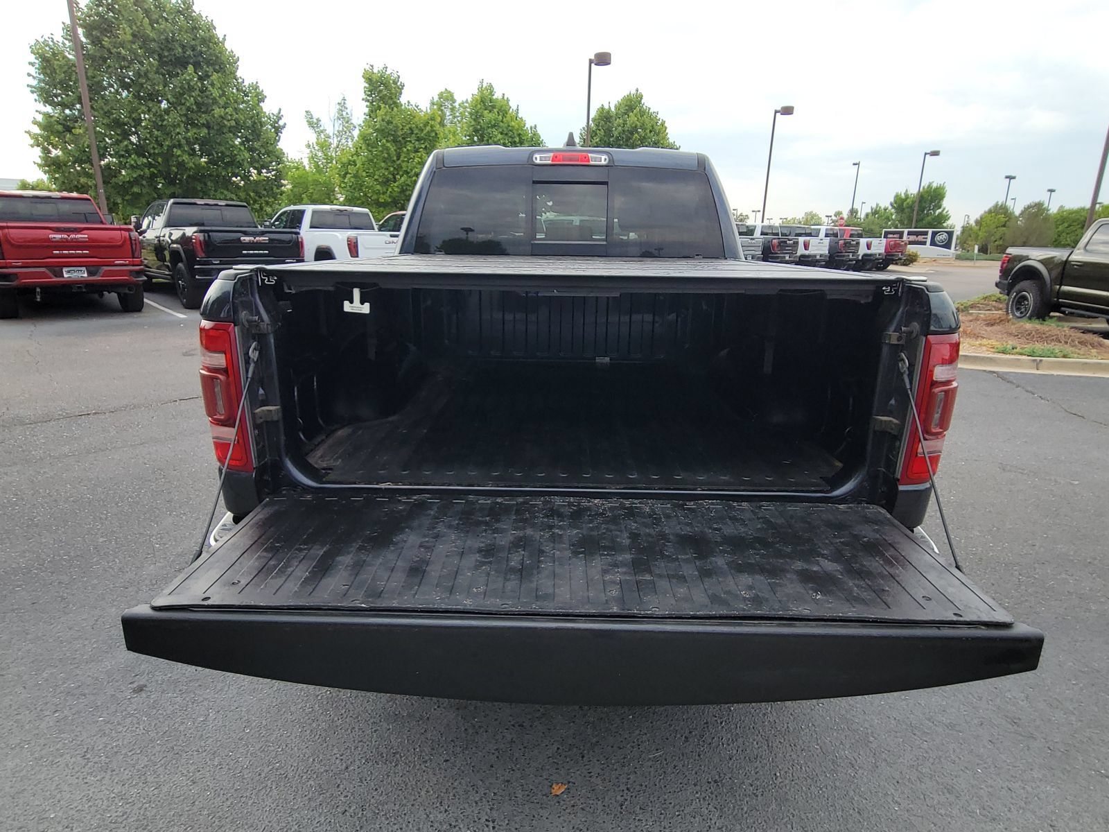 Used 2019 RAM 1500 Limited AWD/4WD image 15