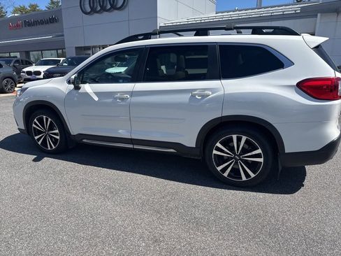 Used 2022 Subaru Ascent Limited w/ Technology Package AWD/4WD image 11
