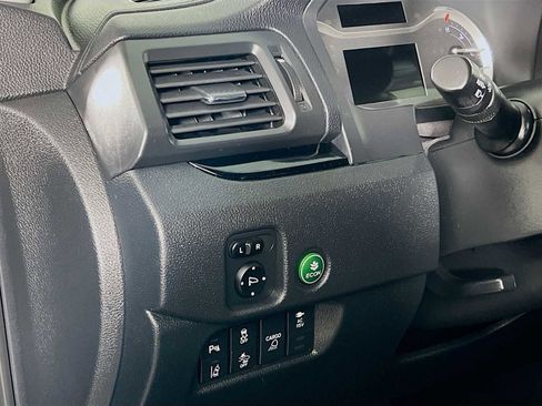 Used 2020 Honda Ridgeline RTL-E image 10