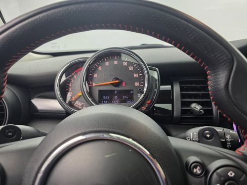 Used 2019 MINI Cooper S image 20