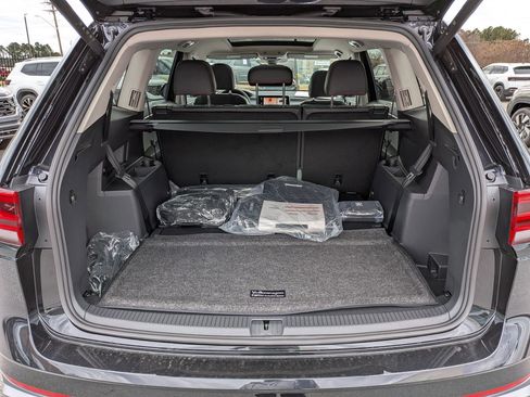 New 2026 Volkswagen Atlas Peak Edition image 31