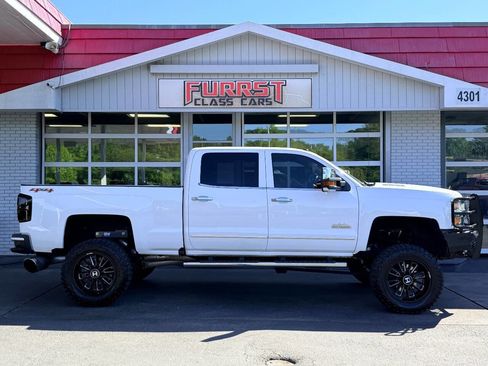 Used 2016 Chevrolet Silverado 2500 High Country w/ Duramax Plus Package AWD/4WD image 48