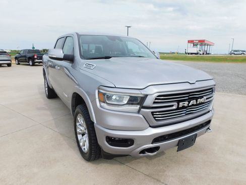 Used 2022 RAM 1500 Laramie w/ Laramie Southwest Edition image 8