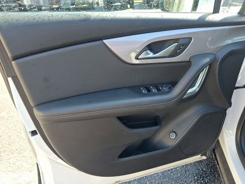 Used 2022 Chevrolet Blazer LT image 12
