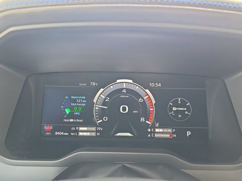 Used 2023 Toyota Tundra Platinum AWD/4WD image 19