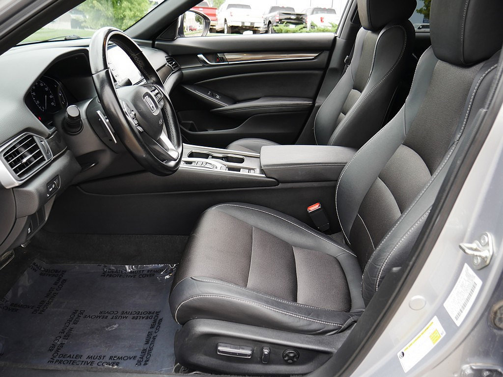 Used 2020 Honda Accord Sport image 10